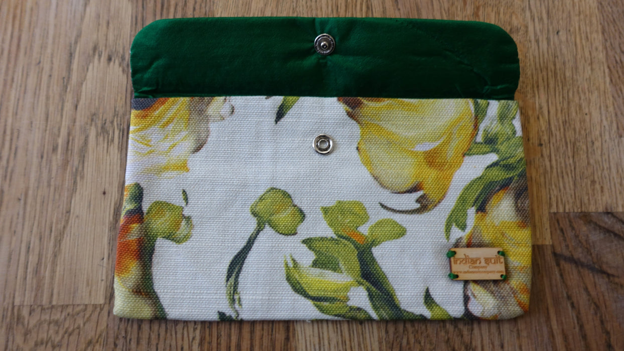 Floral Print With Green Silk Lining Gift Envelope