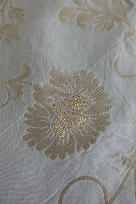 White And Gold Fringed Table Cloth