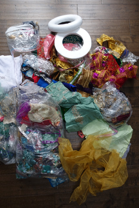 Massive 10kg bundle of mixed fabrics beads braids