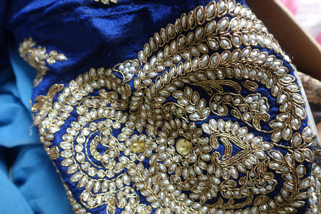 Massive 10kg bundle of mixed fabrics beads braids