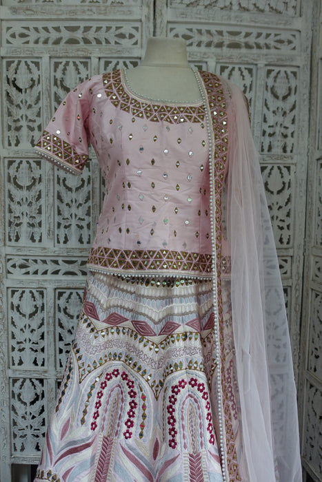 Pink Mirrored Lengha - UK 12 / EU 38 - Preloved