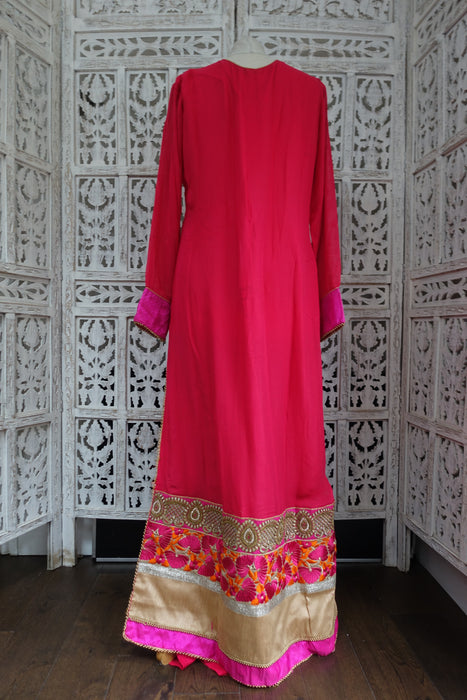 Bright Pink Churidaar - UK 14/ EU 40 - Preloved