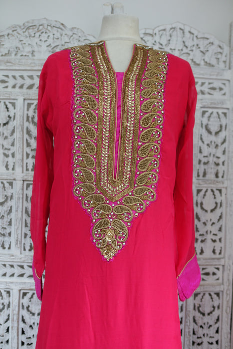 Bright Pink Churidaar - UK 14/ EU 40 - Preloved