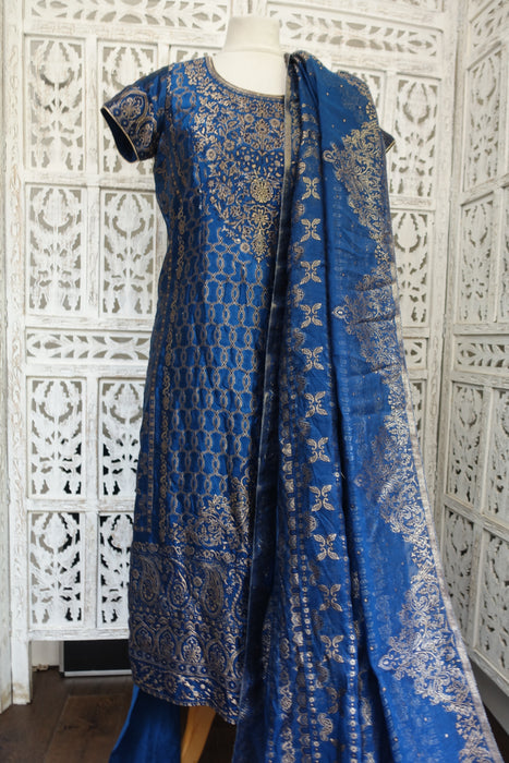 Blue Churidaar With Shawl - UK 12/ EU 38 - Preloved