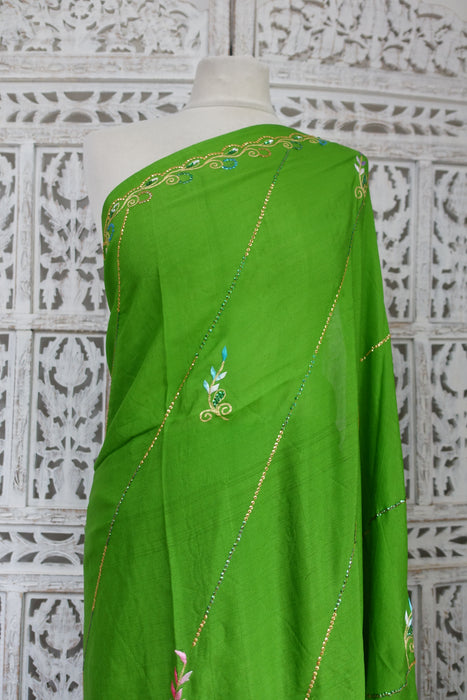 Parrot Green Pure Lightweight Silk Embroidered Vintage Sari - New