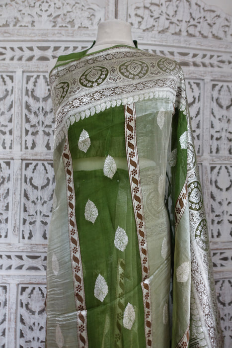 Green Silk Voile Mix Sari With Blouse To Fit 34 Bust Blouse - New
