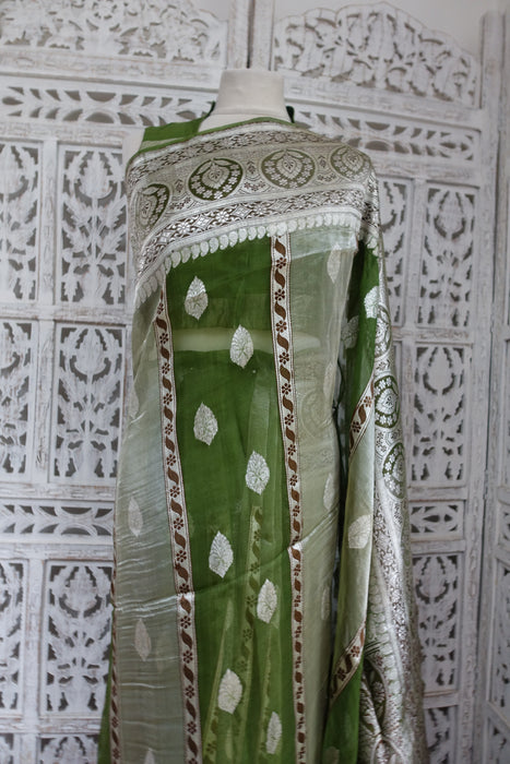 Green Silk Voile Mix Sari With Blouse To Fit 34 Bust Blouse - New