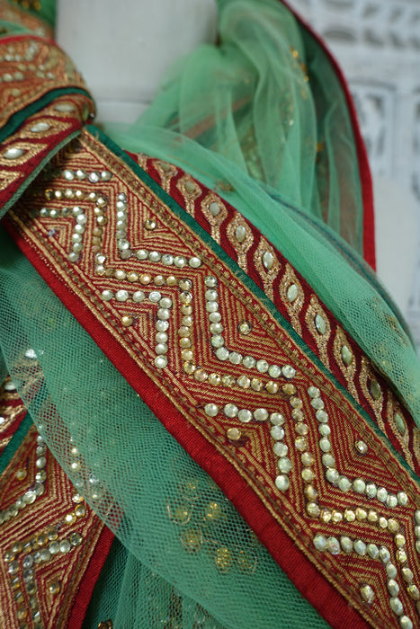 Green Net Dupatta With Kundan Work - Preloved