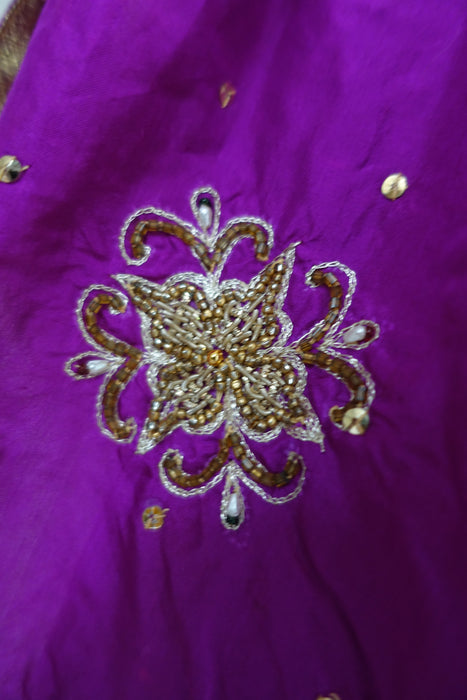 Purple Vintage Silk Dupatta - Preloved