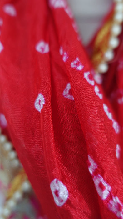 Red Crushed Bandhani Print Dupatta - Preloved