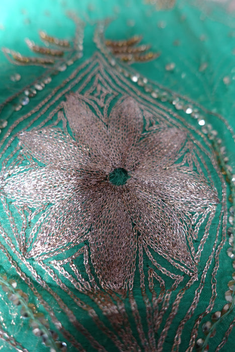 Green Vintage Embroidered Silk Chiffon Dupatta - Preloved