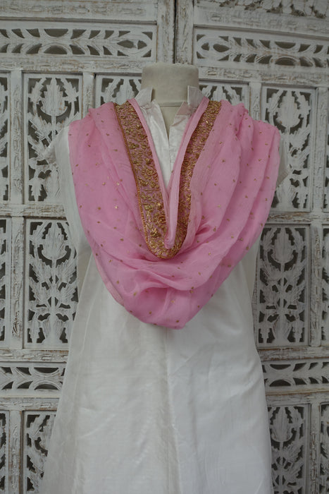 Pink Vintage Zardosi Worked Dupatta - Preloved