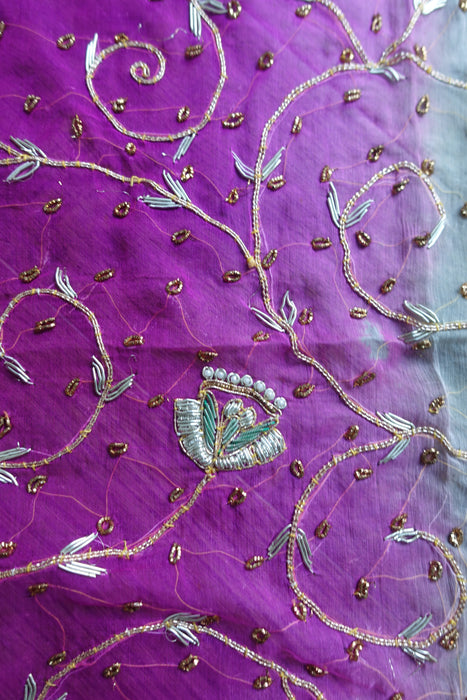 Cream And Vivd Purple Vintage Dupatta - New