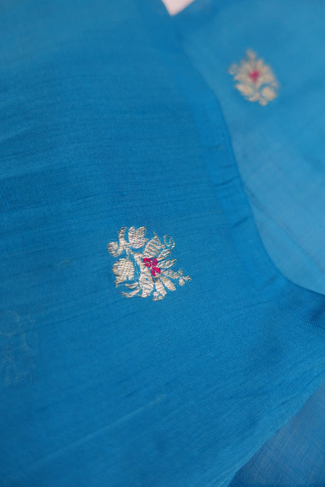 Blue Silk Blend Vintage Shawl - New