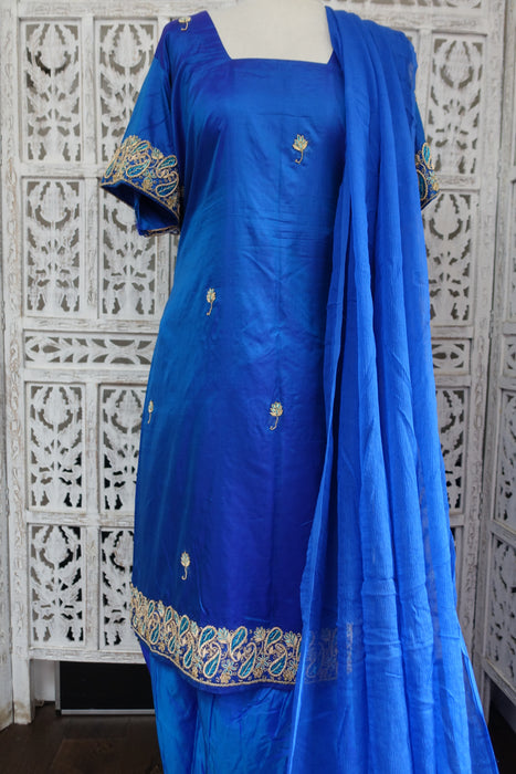 2 Tone Blue Silk Salwar Kameez - UK 20 / EU 46 - Preloved