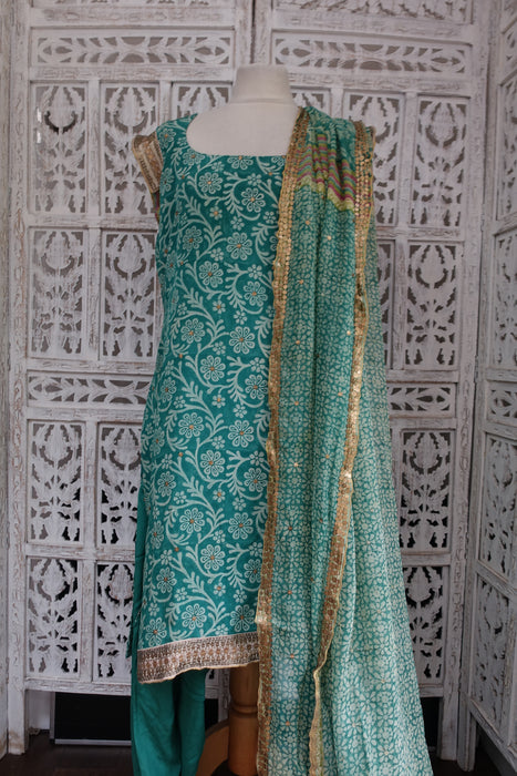 Sea Green Pure Silk Salwar Kameez - UK 12 / EU 38 - New