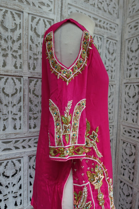 Pink Silk Short Salwar Kameez - UK 10 / EU 36 - Preloved