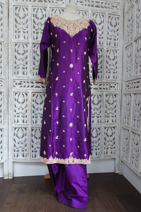 Purple Vintage Pure Silk Salwar Suit - UK 10/12 - EU 36 - New