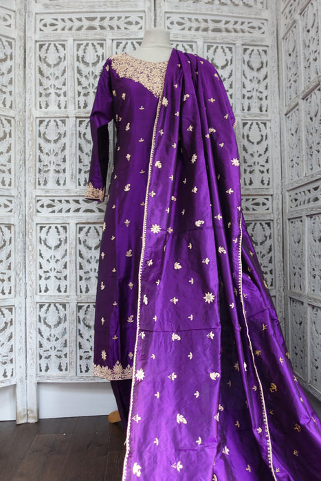 Purple Vintage Pure Silk Salwar Suit - UK 10/12 - EU 36 - New