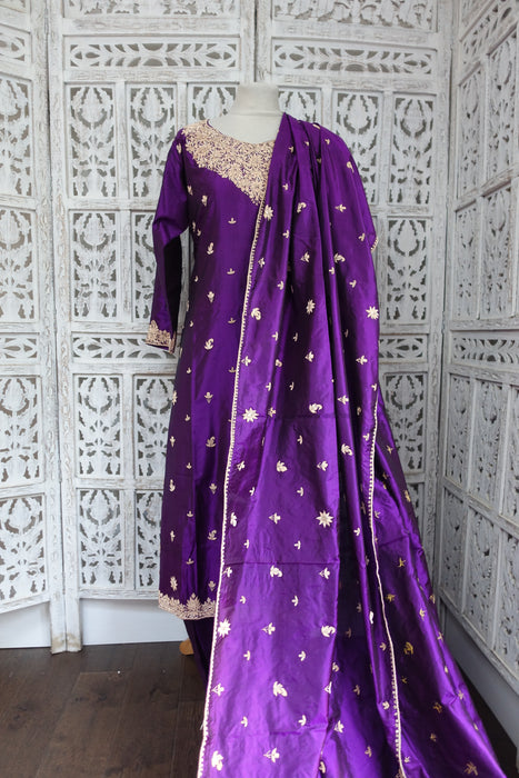 Purple Vintage Pure Silk Salwar Suit - UK 10/12 - EU 36 - New